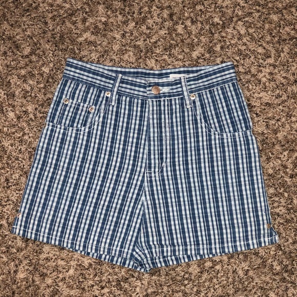 Women’s shorts - Picture 1 of 4
